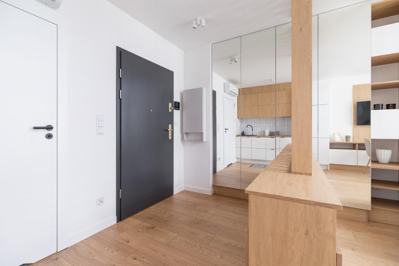 City Studio With Ac Czarnowiejska By Renters Краків Екстер'єр фото