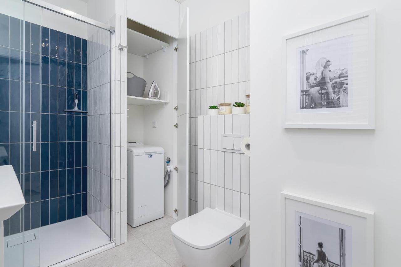 City Studio With Ac Czarnowiejska By Renters Краків Екстер'єр фото